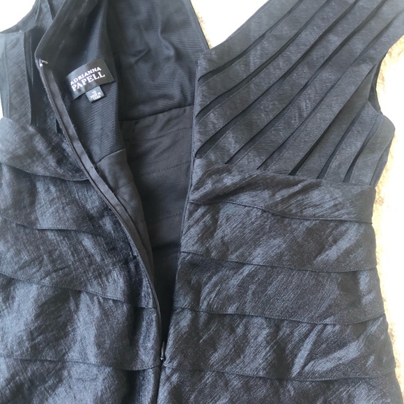 Adrianna Papell sz 10 Black flutter cocktail dress - Picture 6 of 10
